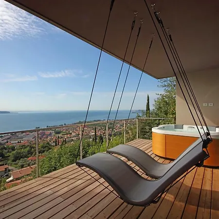 Garda Panoramic Manor