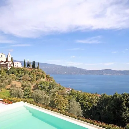 Garda Panoramic Manor * Toscolano Maderno