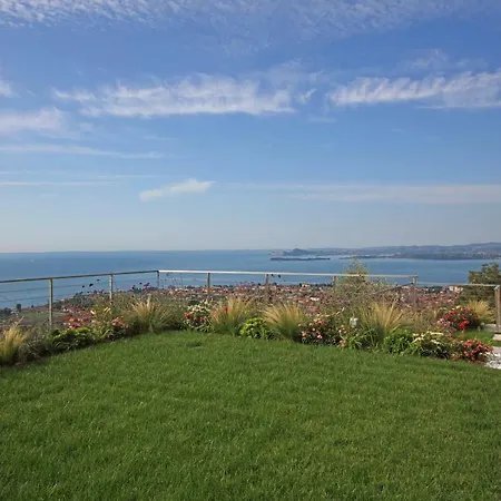 Garda Panoramic Manor Toscolano Maderno