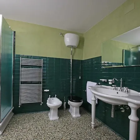 Vila Garda Panoramic Manor *