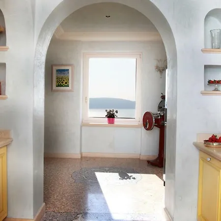 Garda Panoramic Manor * Toscolano Maderno