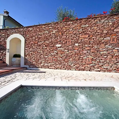Garda Panoramic Manor *